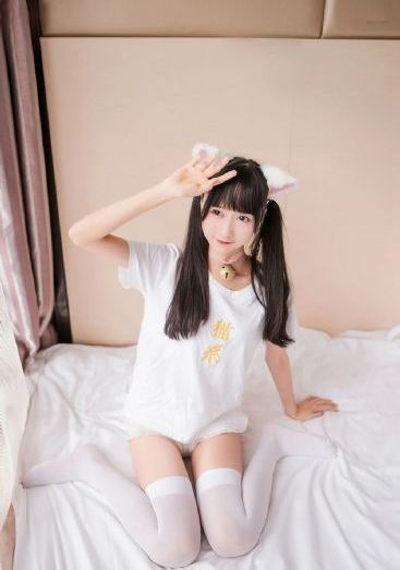 国产成人图片免费下载_BD英语全集免费观看