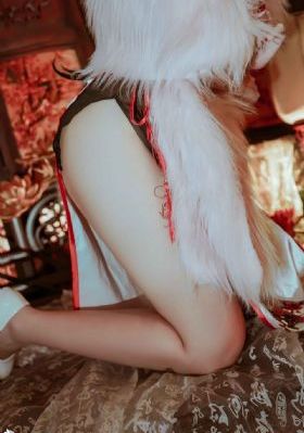 欧美风女装ins气质女神_BD英语免费观看